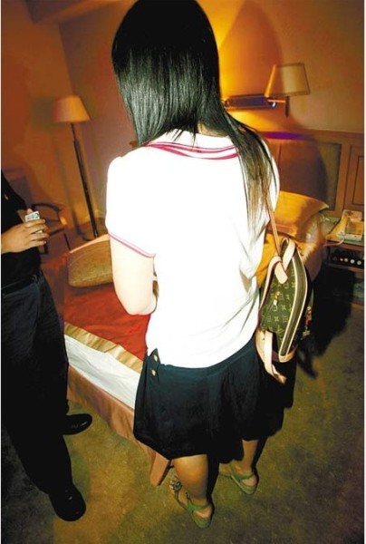日本写真女王援交影片外泄 知情人：1晚2万
