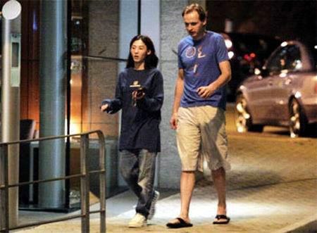 黄磊孙莉刘李双江梦鸽 盘点明星惊世师生恋