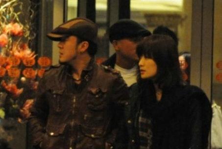 黄磊孙莉刘李双江梦鸽 盘点明星惊世师生恋