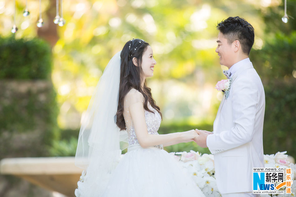 刘强东奶茶妹妹婚礼浪漫唯美