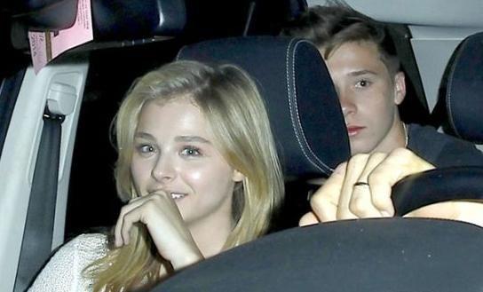 贝克汉姆长子追赛琳娜遭拒 网友:放着我来 贝克汉姆长子追赛琳娜遭拒 网友:放着我来