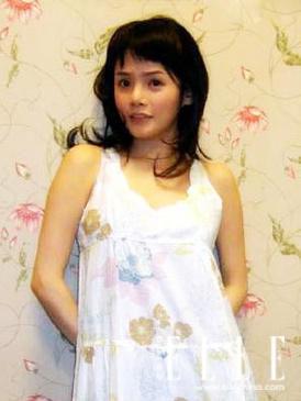 盘点娱圈自杀明星 34岁香港女主播烧炭身亡