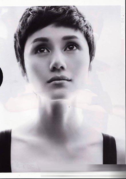 夏雨为袁泉庆生晒美照 网友：难得秀恩爱