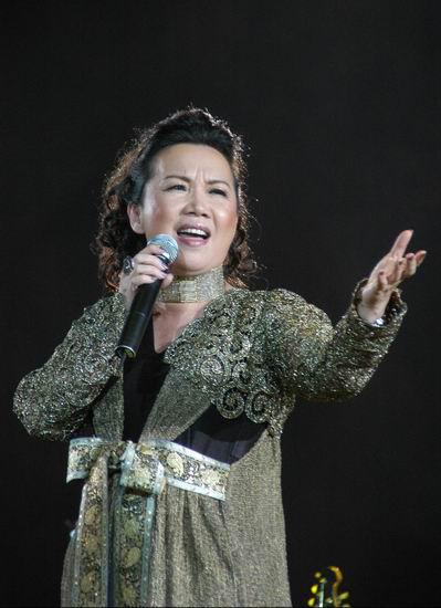 揭昔日红歌星现状 韩庚或退出歌坛专心演戏
