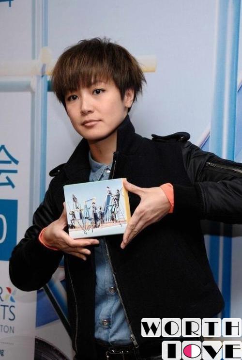 有胆你就认!娱乐圈敢于公开同性恋的明星 有胆你就认!娱乐圈敢于公开同性恋的明星