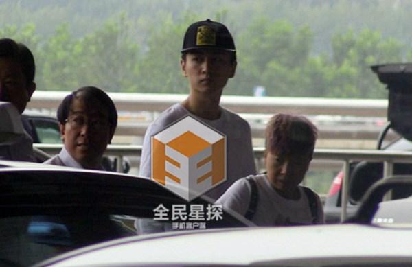 网曝陈晓花百万买钻戒求婚成功 陈妍希不否认 网曝陈晓花百万买钻戒求婚成功 陈妍希不否认