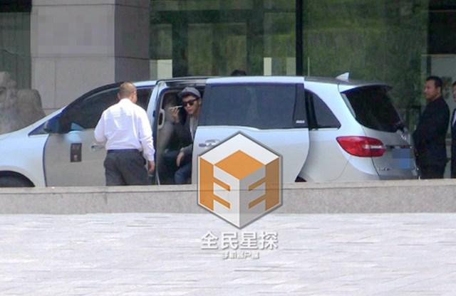 图:范冰冰订婚房疑已怀孕 揭秘李晨家世背景不简单