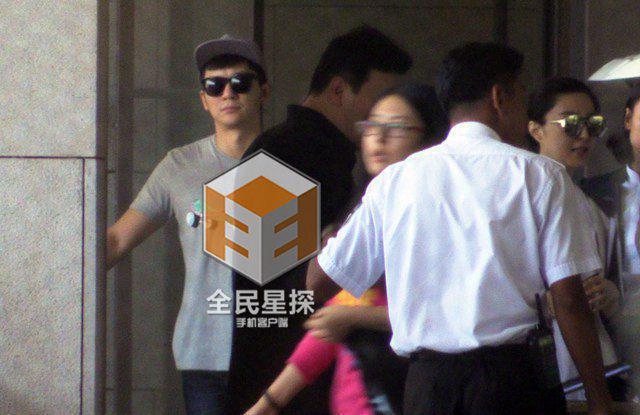 图:范冰冰订婚房疑已怀孕 揭秘李晨家世背景不简单