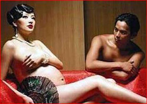 女星大尺度斗艳孕照 官恩娜挺巨肚出海划艇 女星大尺度斗艳孕照 官恩娜挺巨肚出海划艇