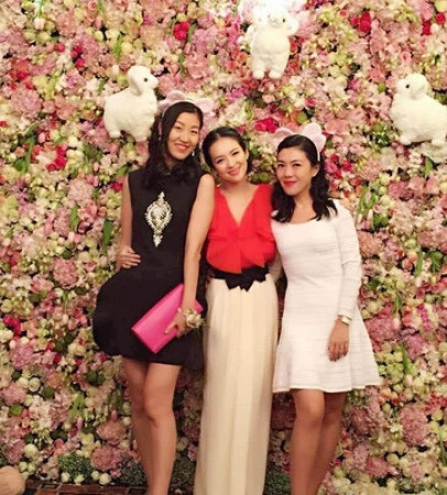 曝章子怡6月底已嫁汪峰赴美养胎 12月将产子