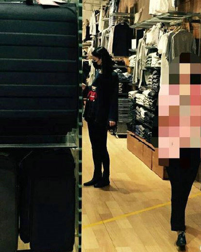 揭离婚女星生活现状 张柏芝携两子回港定居