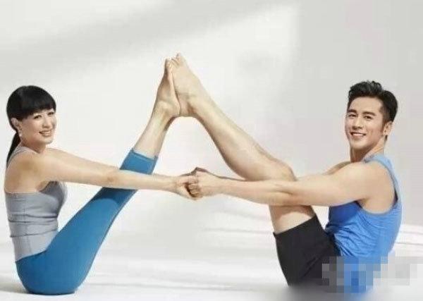 揭离婚女星生活现状 张柏芝携两子回港定居 揭离婚女星生活现状 张柏芝携两子回港定居