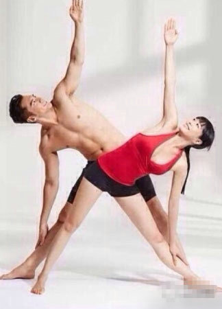 揭离婚女星生活现状 张柏芝携两子回港定居