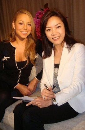 庾澄庆承认恋上女主播 新欢才女张嘉欣美照盘点