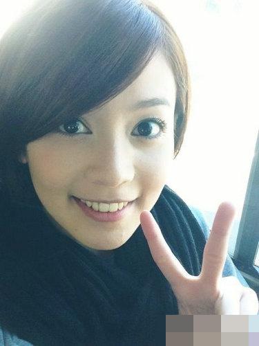 喻虹渊全方位完胜大S:阳台激情舔耳画面火辣 喻虹渊全方位完胜大S:阳台激情舔耳画面火辣