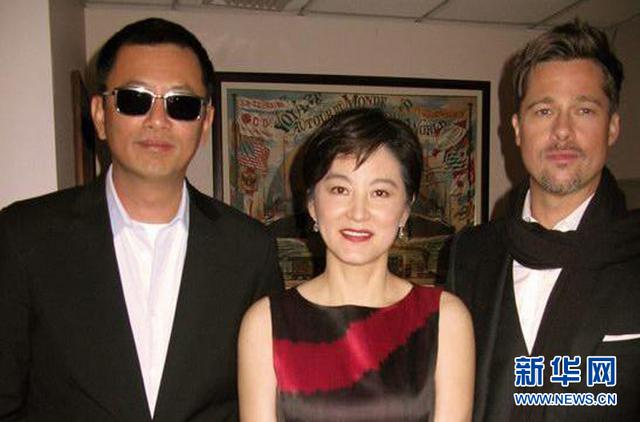高晓松晒与泰勒合影遭调侃 盘点娱乐圈史上最穿越的合影 高晓松晒与泰勒合影遭调侃 盘点娱乐圈史上最穿越的合影