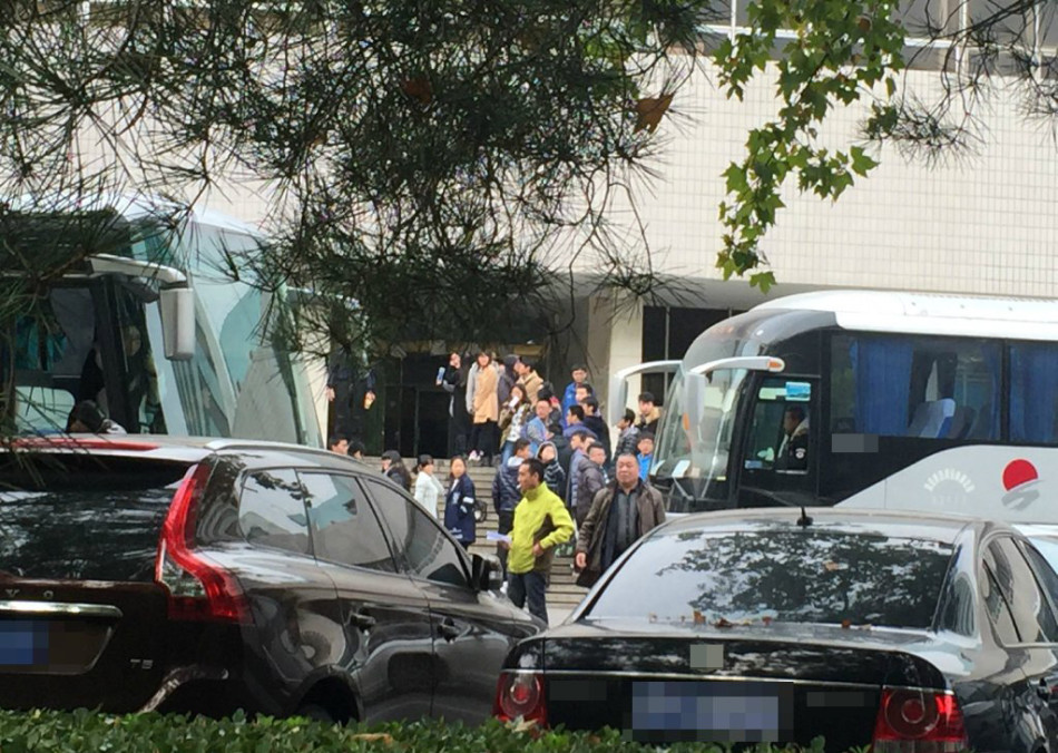 央视春晚一审小尼主持 赵忠祥朱迅或有节目