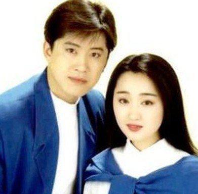 杨钰莹晒旅行照 隐退10年曾被包养3年堕胎4次?
