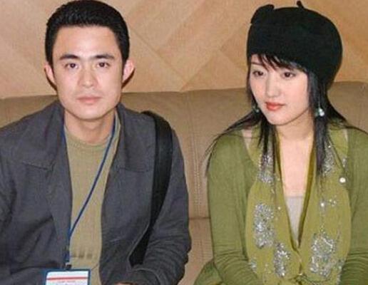 杨钰莹晒旅行照 隐退10年曾被包养3年堕胎4次?
