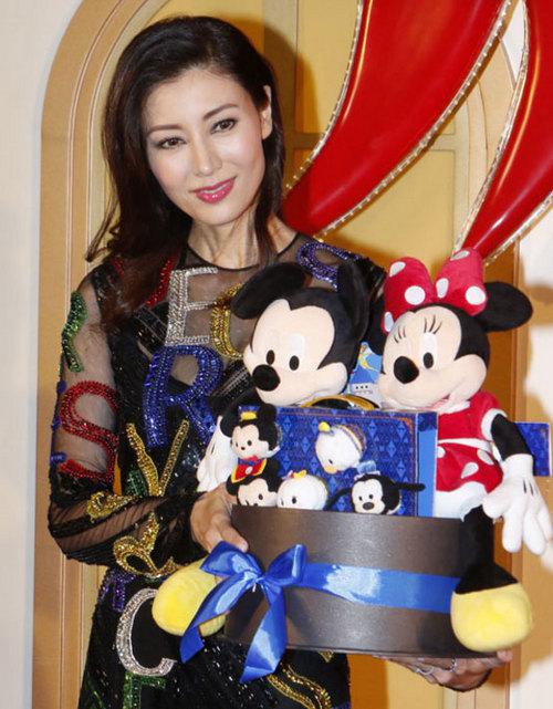 娱圈阔太生活风生水起 炫富炫朋友圈拉仇恨 娱圈阔太生活风生水起 炫富炫朋友圈拉仇恨