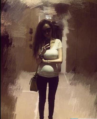 欧弟妻子怀孕身材依旧火辣
