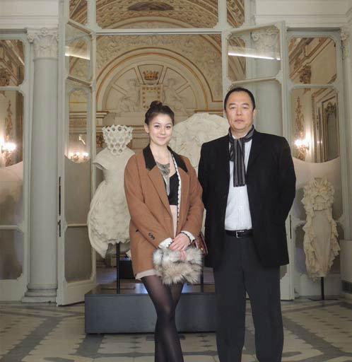 细数娱圈明星漂亮家人 范玮琪弟弟才貌双全