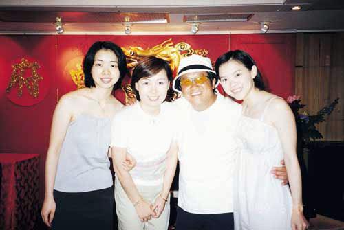 细数娱圈明星漂亮家人 范玮琪弟弟才貌双全