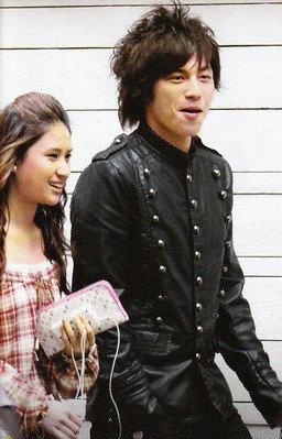 “星二代”丑闻一箩筐 房祖名柯震东吸毒被抓 “星二代”丑闻一箩筐 房祖名柯震东吸毒被抓