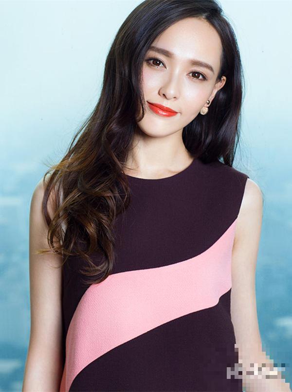 十二星座女星:杨幂追求完美 高圆圆随和温婉 十二星座女星:杨幂追求完美 高圆圆随和温婉