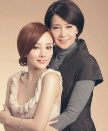 图揭最美星二代：李小璐17岁夺影后 窦靖童闺蜜背景深