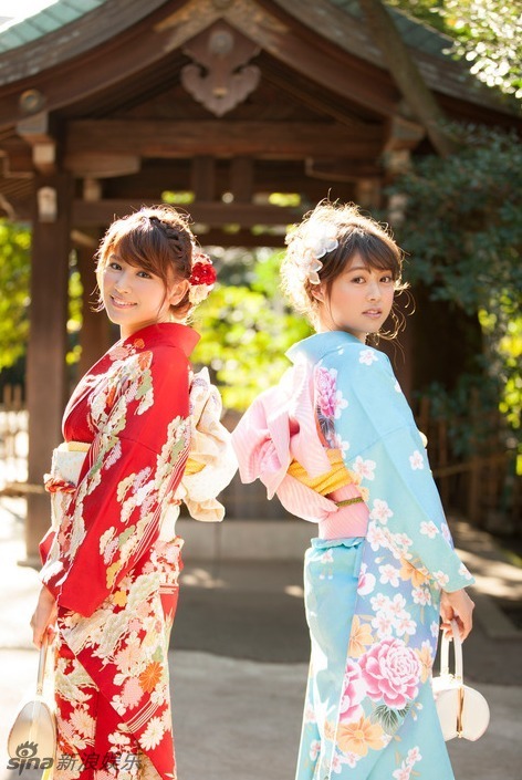 组图：日本嫩模久松郁实穿美艳和服迎接成人礼
