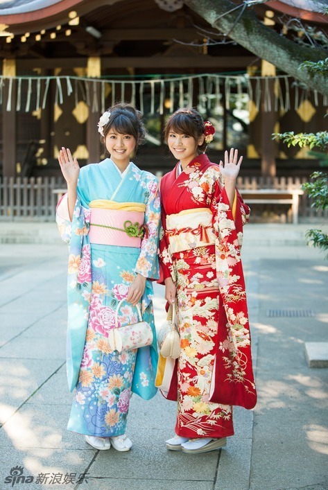 组图：日本嫩模久松郁实穿美艳和服迎接成人礼