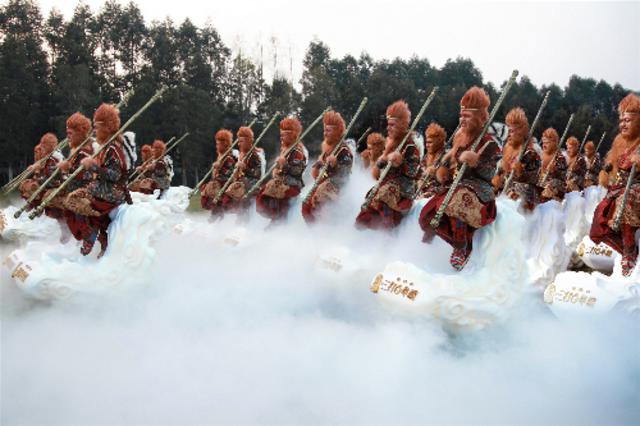 《三打》百尊金猴冲向全国 1:1还原孙悟空将引爆春节 《三打》百尊金猴冲向全国 1:1还原孙悟空将引爆春节