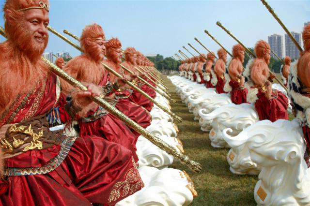 《三打》百尊金猴冲向全国 1:1还原孙悟空将引爆春节