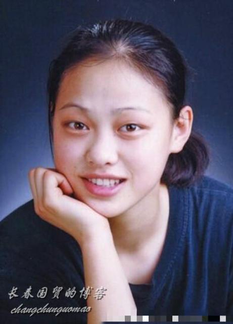 刘翔女友吴莎曝早年青涩照 曾为运动员身形矫健
