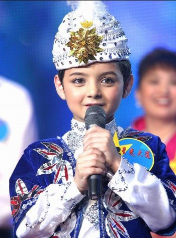 《星光大道》阿尔法长大近照曝光 网友:整个气场都变了