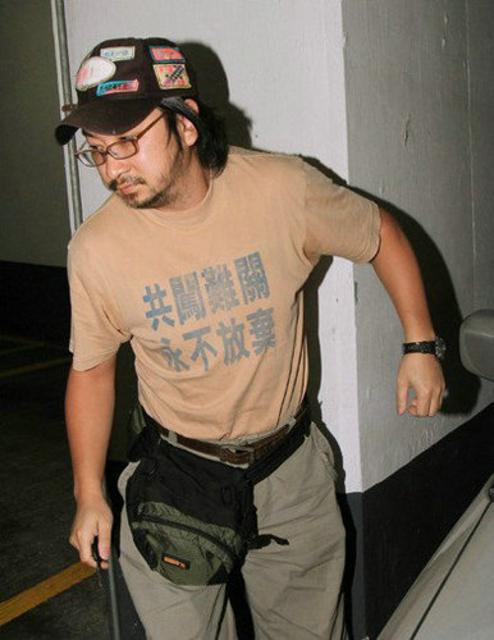 巨星家人凄惨落魄 传张柏芝父亲腿被打瘸