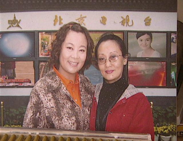 巨星家人凄惨落魄 传张柏芝父亲腿被打瘸