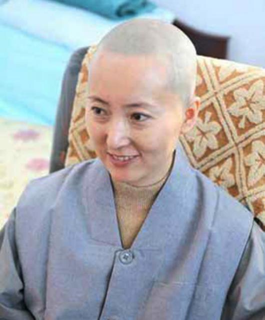 红颜薄命引人唏嘘不已 盘点香消玉损美艳女星 红颜薄命引人唏嘘不已 盘点香消玉损美艳女星