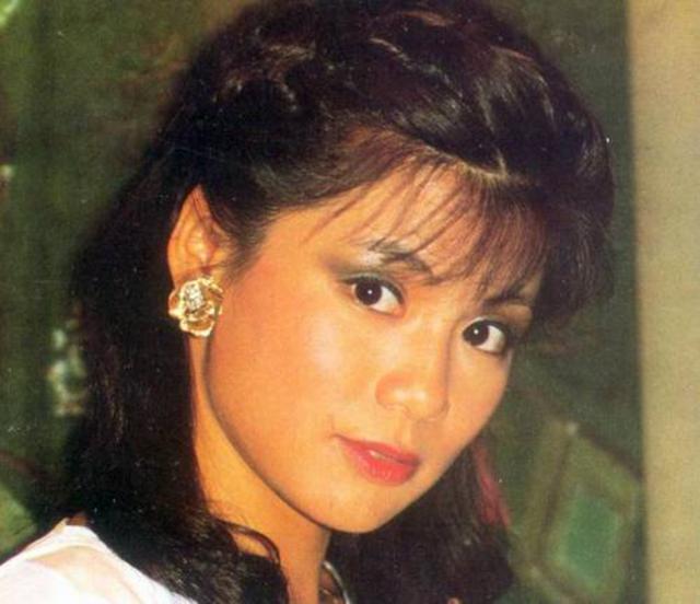 红颜薄命引人唏嘘不已 盘点香消玉损美艳女星 红颜薄命引人唏嘘不已 盘点香消玉损美艳女星