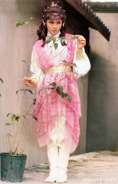 红颜薄命引人唏嘘不已 盘点香消玉损美艳女星 红颜薄命引人唏嘘不已 盘点香消玉损美艳女星