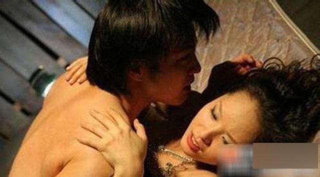 女星大尺度激情床戏:刘亦菲床上彪悍吓坏男星 女星大尺度激情床戏:刘亦菲床上彪悍吓坏男星