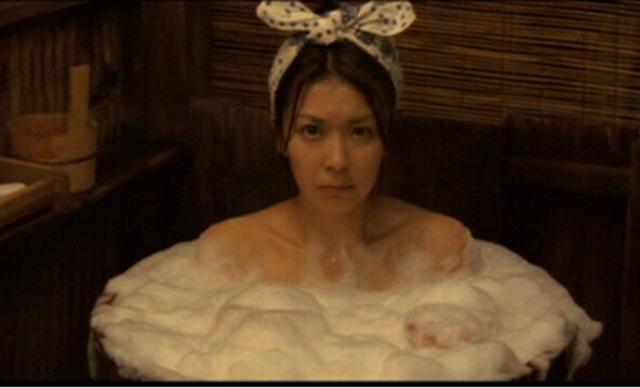 激情戏不用替身 揭露点惨被拍的美艳女星(图)