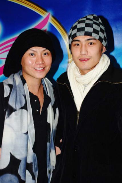香港富三代男星和男友结婚 盘点公开出柜明星