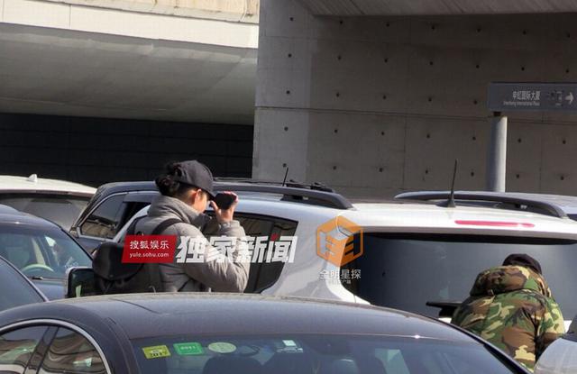 组图：霍尊恋情曝光！火风下厨招待“儿媳”