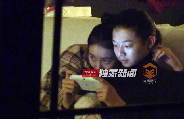 组图：霍尊恋情曝光！火风下厨招待“儿媳”