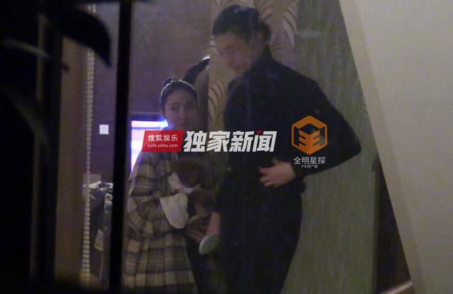 组图：霍尊恋情曝光！火风下厨招待“儿媳”