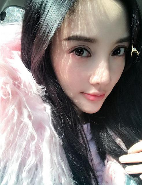 仿佛打了10支玻尿酸！这些年女星的下巴都是迷
