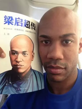 众明星“前世照”曝光 李宇春撞脸清代格格