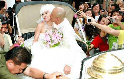 曝明星洞房夜奇葩糗事 侯佩岑激战15小时(图)